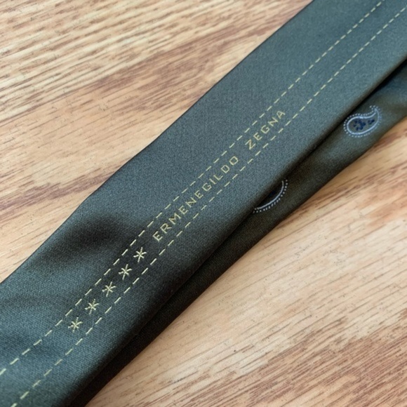 Ermenegildo Zegna RARE βCoutureβ Seven Fold XXXXX Satin Tie - Picture 3 of 7